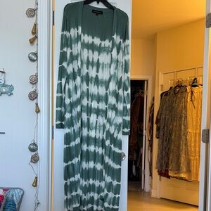 Elegant Green Tie-Dye Cardigan